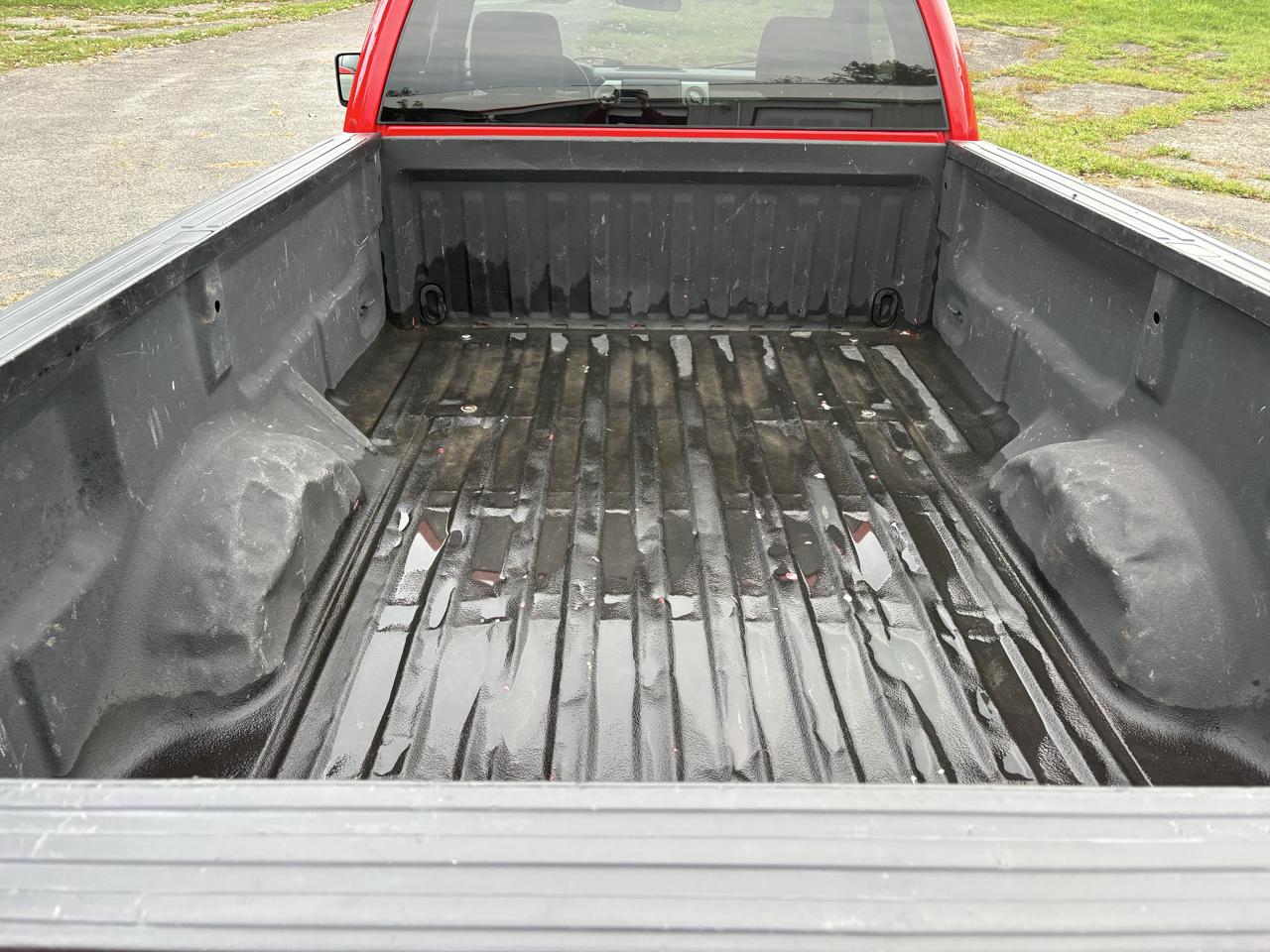 Ford F-150 2WD Reg Cab 145" XLT 2014