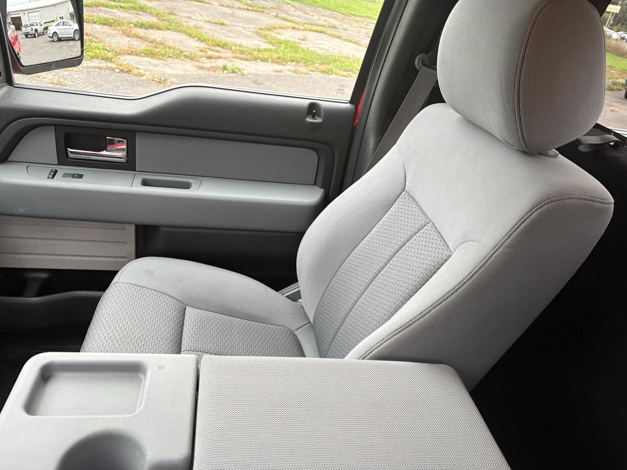 Ford F-150 2WD Reg Cab 145" XLT 2014