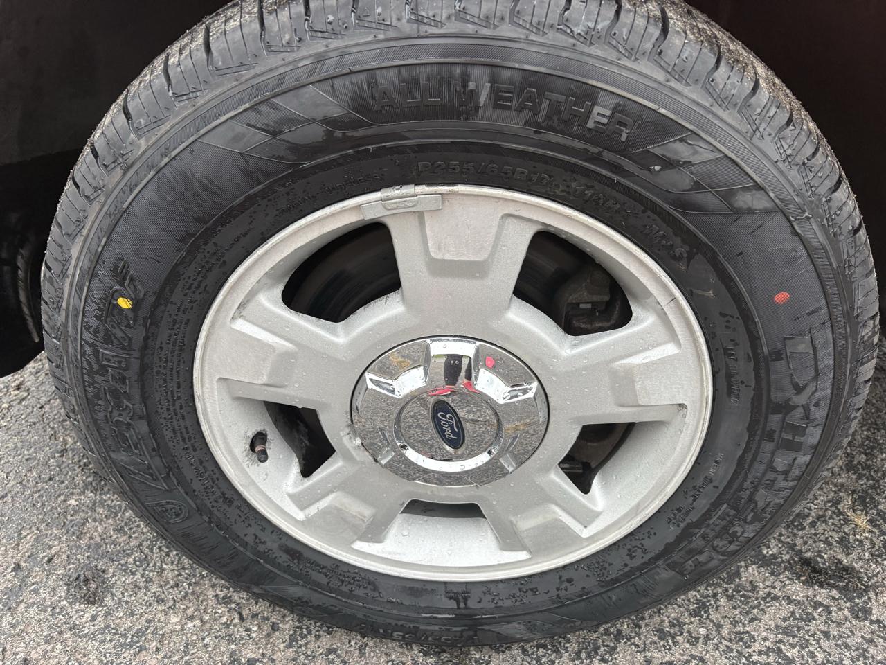 Ford F-150 2WD Reg Cab 145" XLT 2014