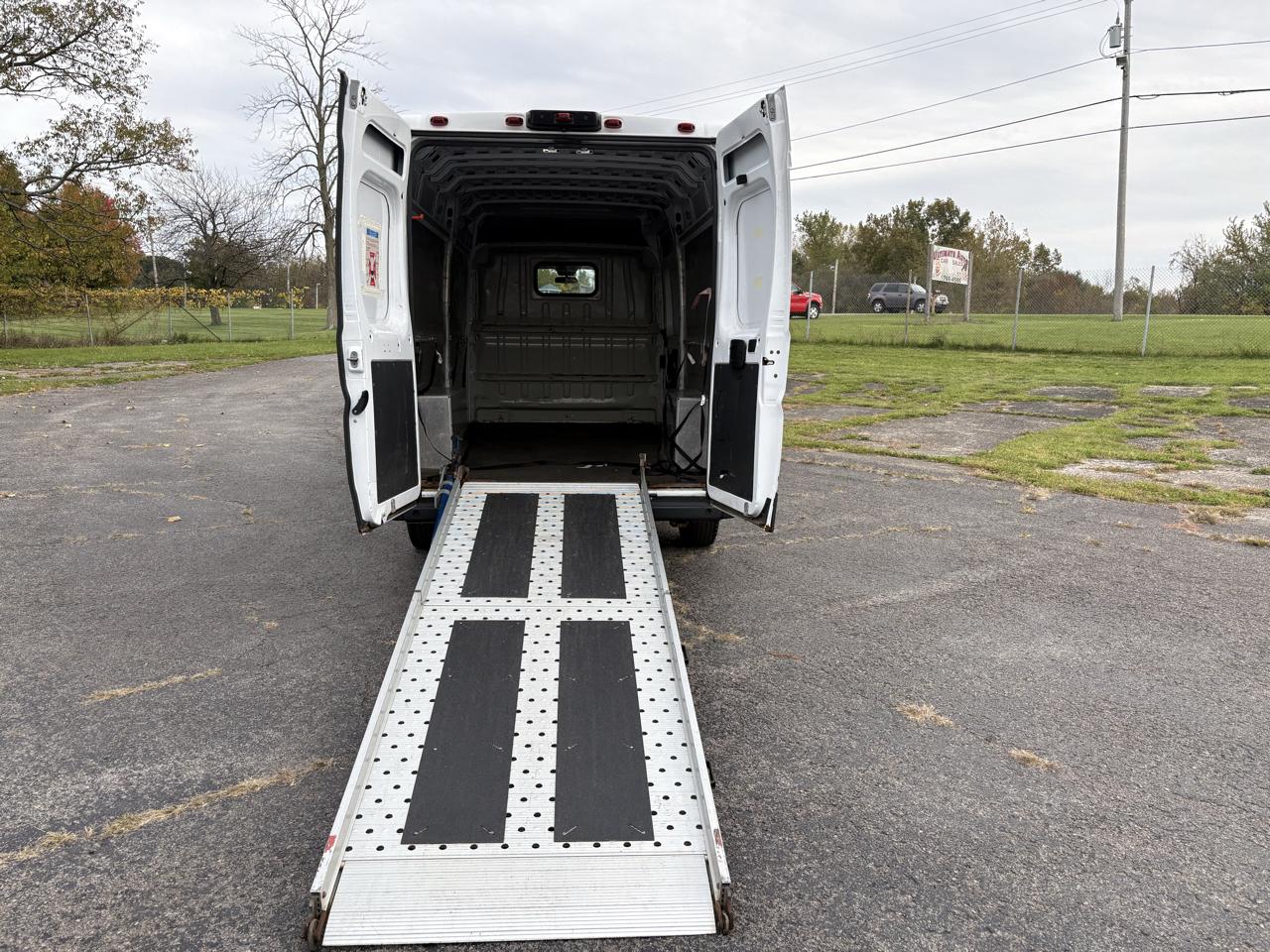 RAM Promaster 3500 High Roof Tradesman 159-in. WB Ext 2017