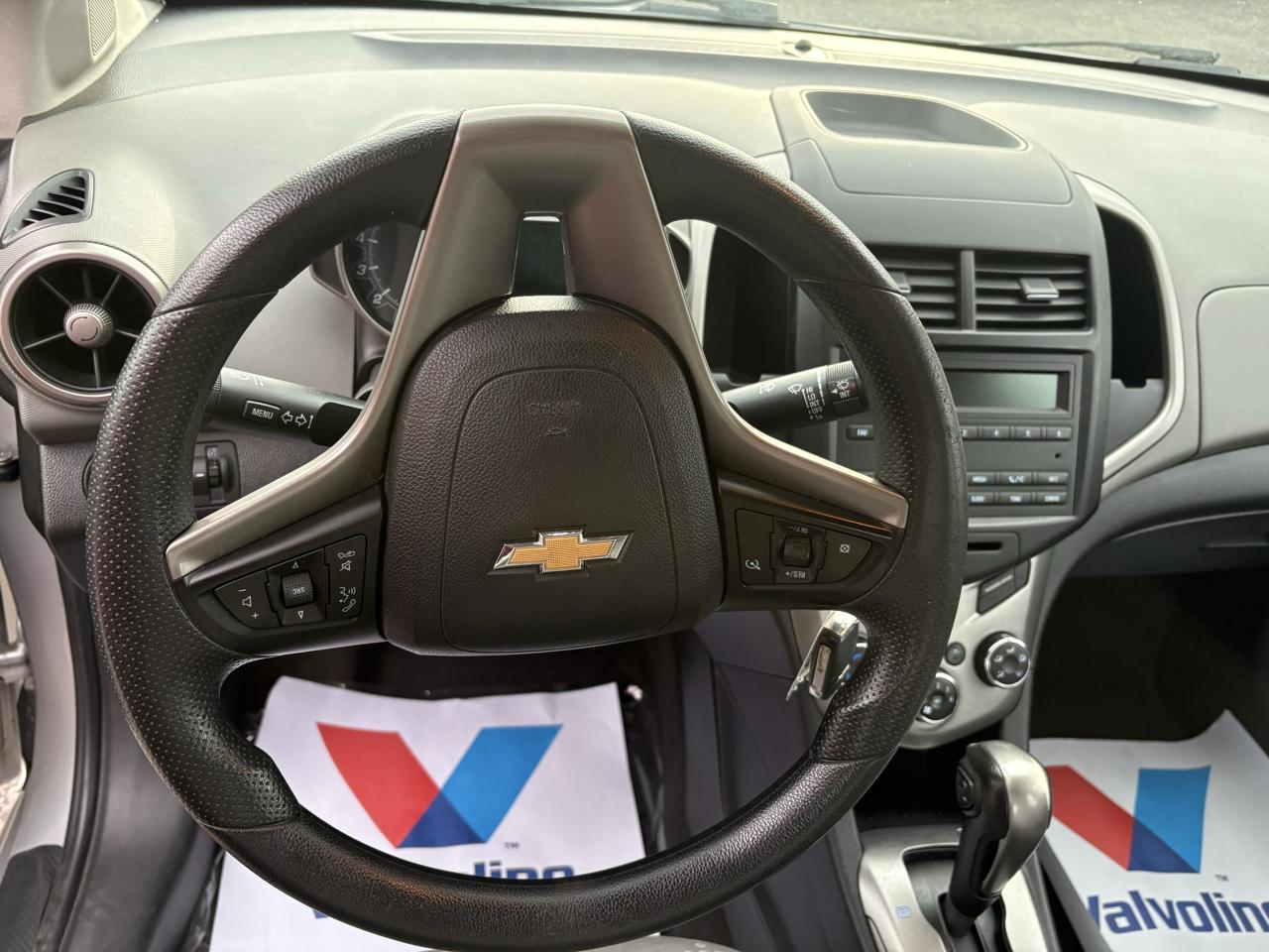 Chevrolet Sonic LS Auto Sedan 2015