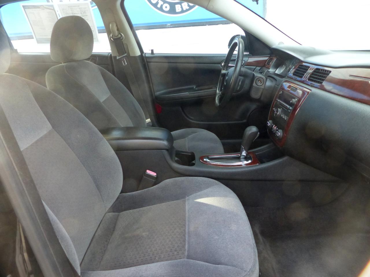 Chevrolet Impala 2LT 2009