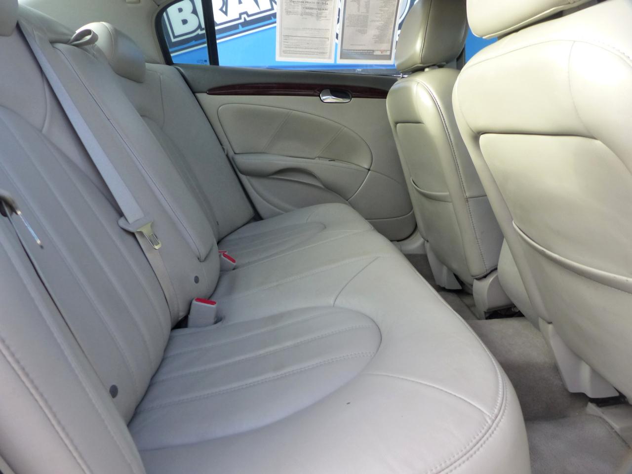 Buick Lucerne CXL 2008