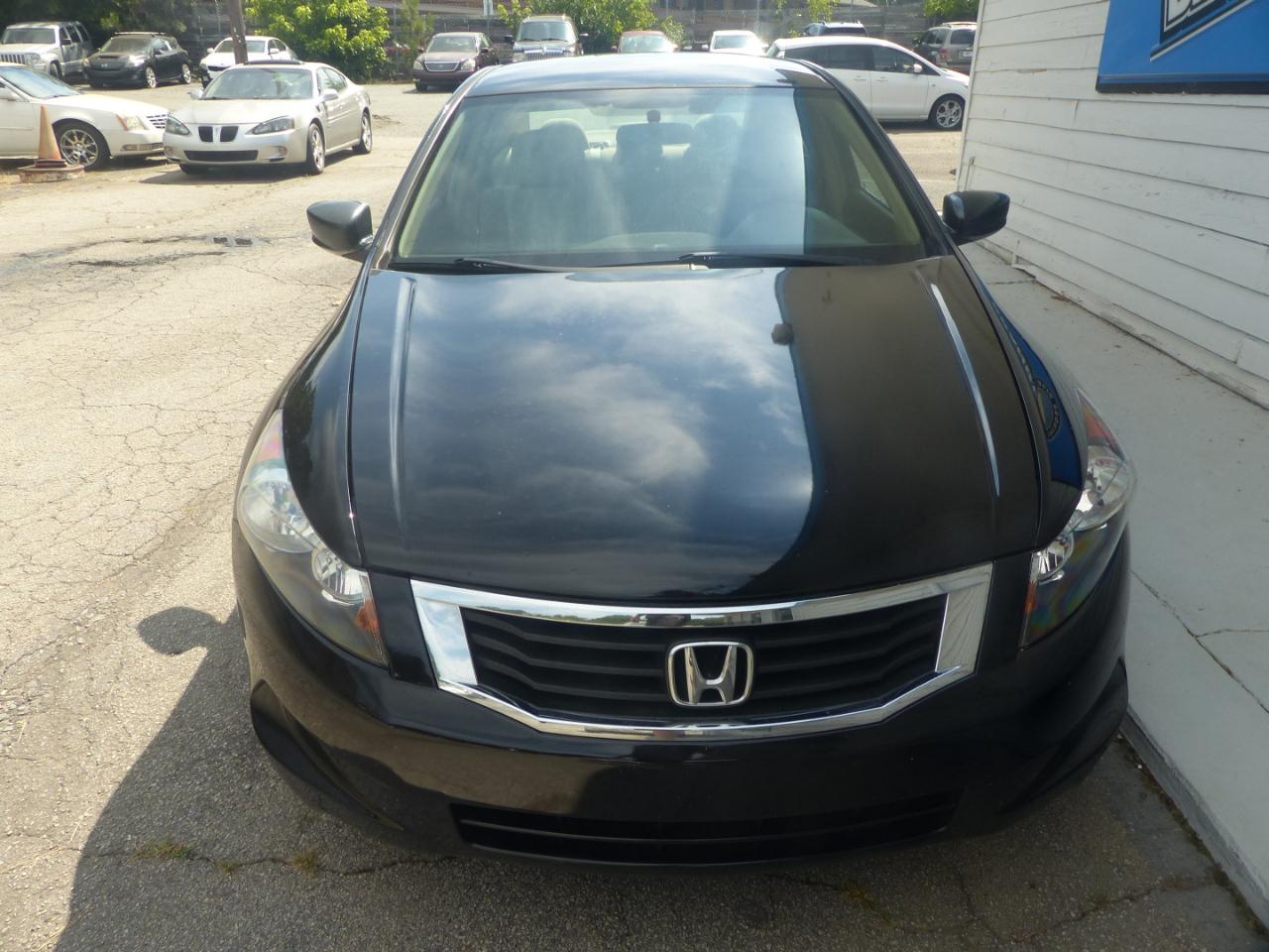 Honda Accord LX sedan AT 2009