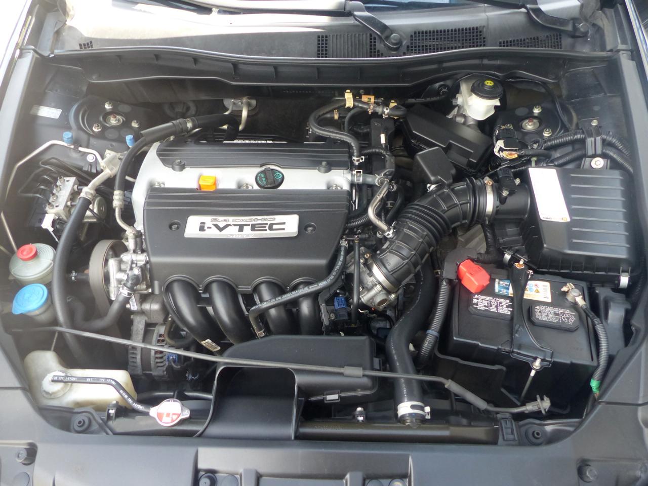 Honda Accord LX sedan AT 2009