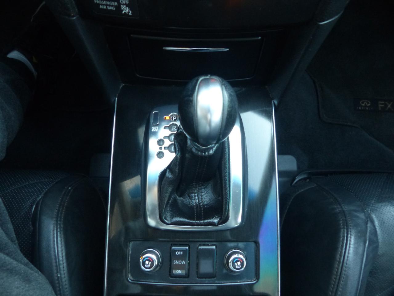 Infiniti FX FX35 AWD 2011