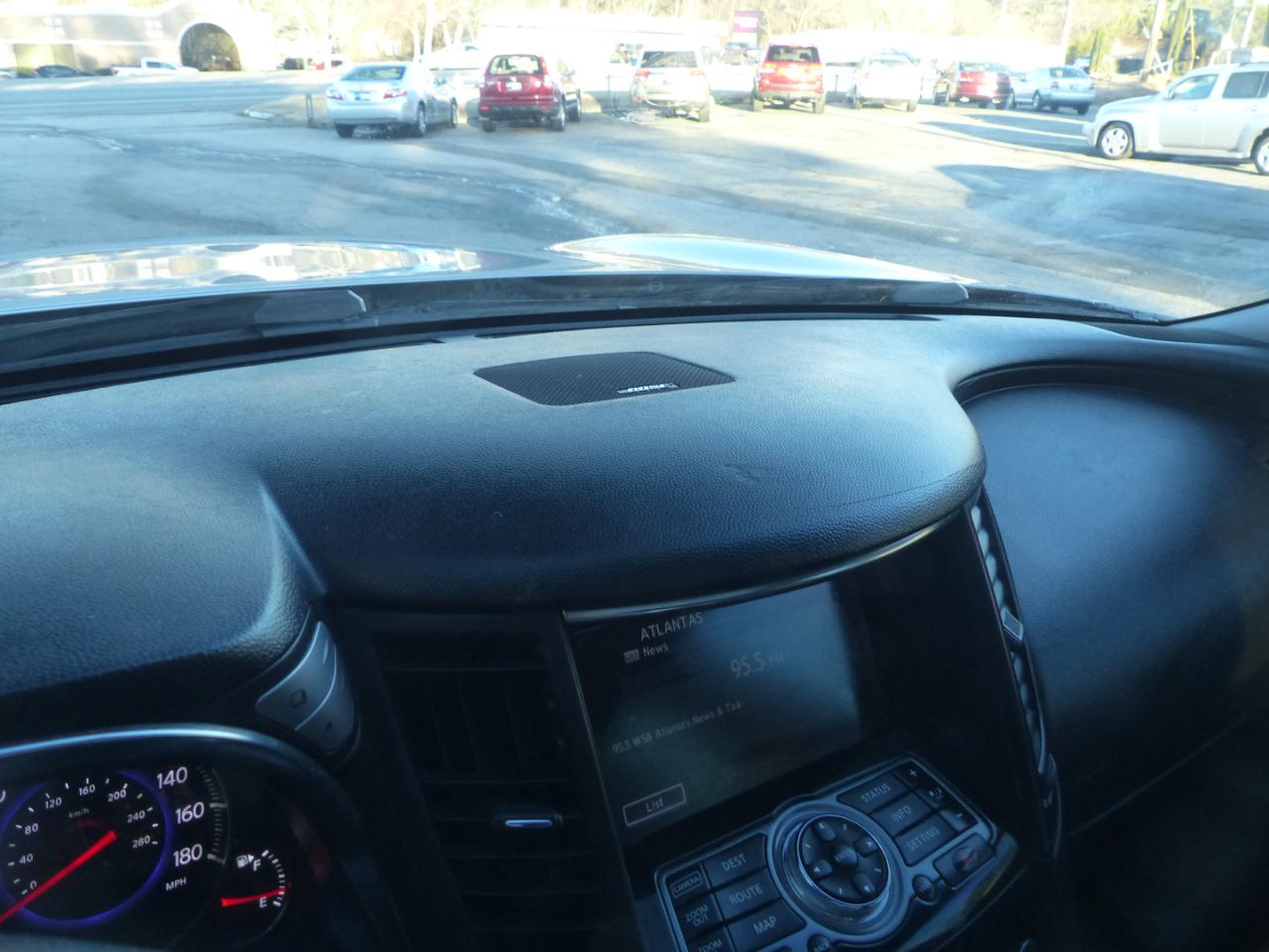 Infiniti FX FX35 AWD 2011