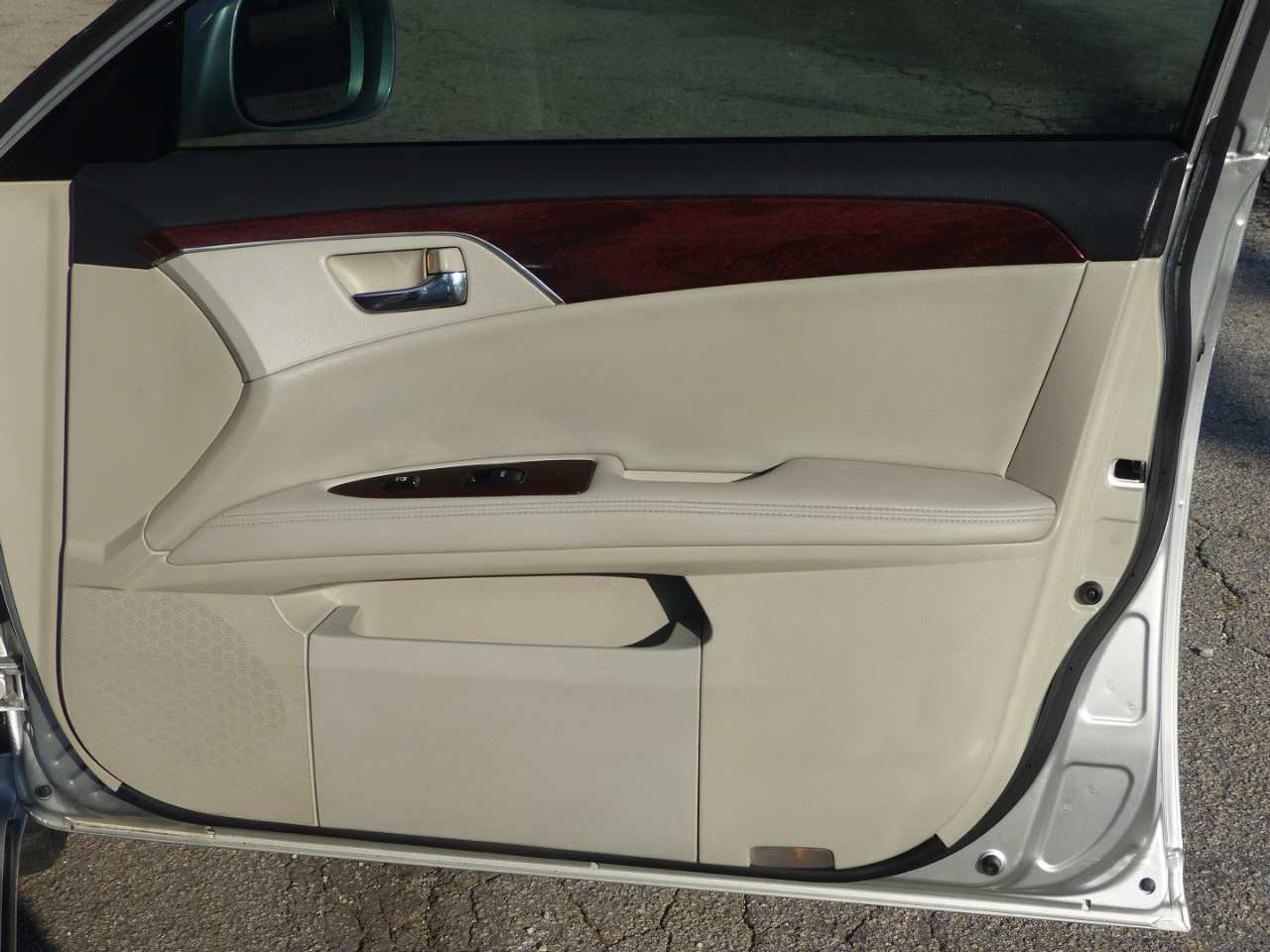 Toyota Avalon XLS 2008