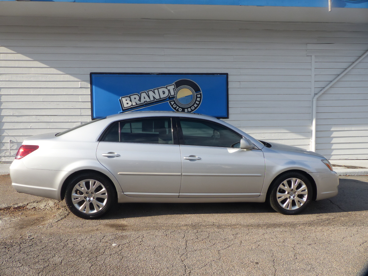 Toyota Avalon XLS 2008