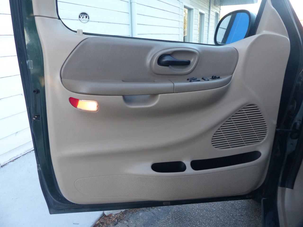 Ford F-150 Lariat SuperCab Short Bed 2WD 2001