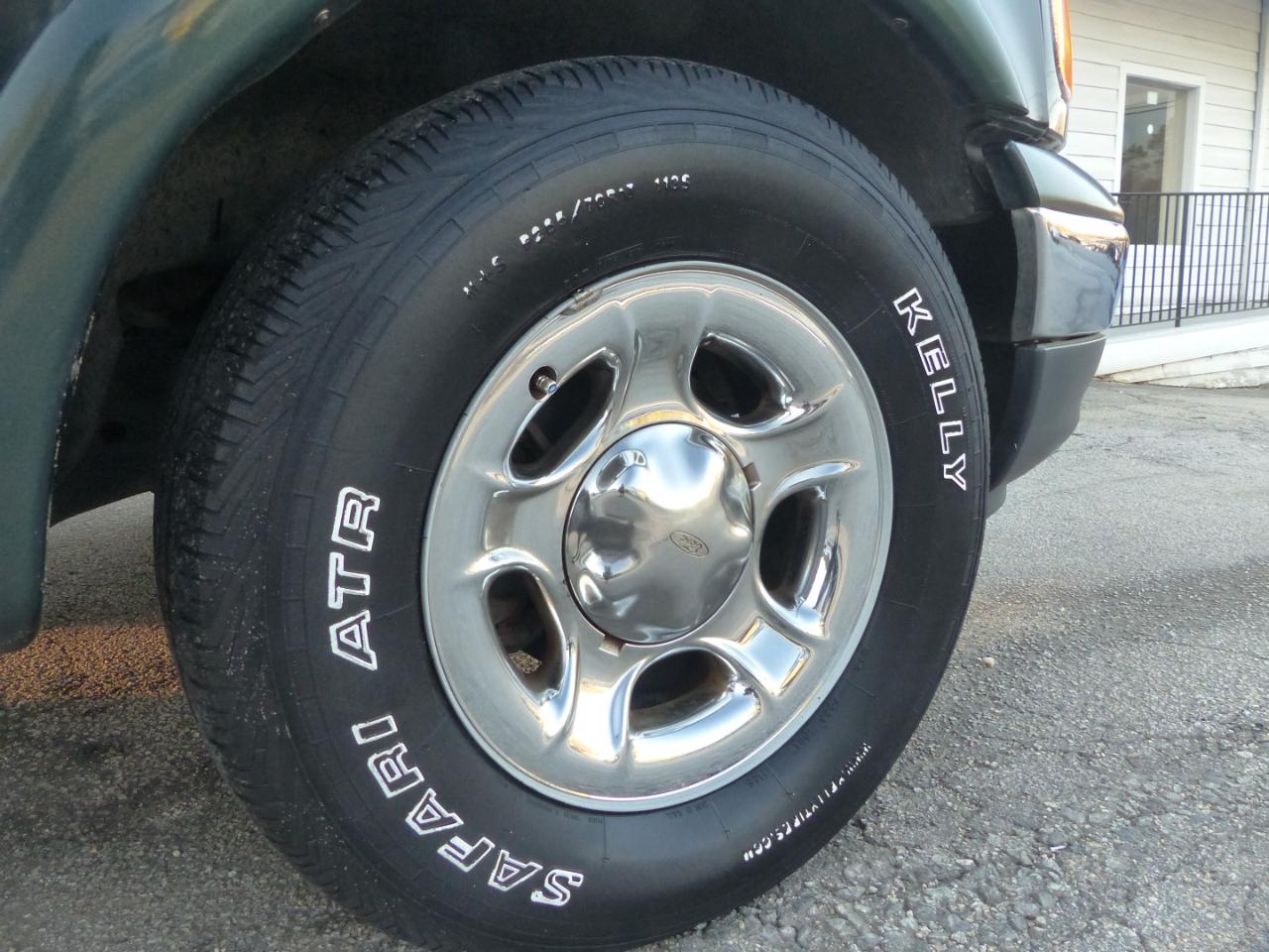 Ford F-150 Lariat SuperCab Short Bed 2WD 2001