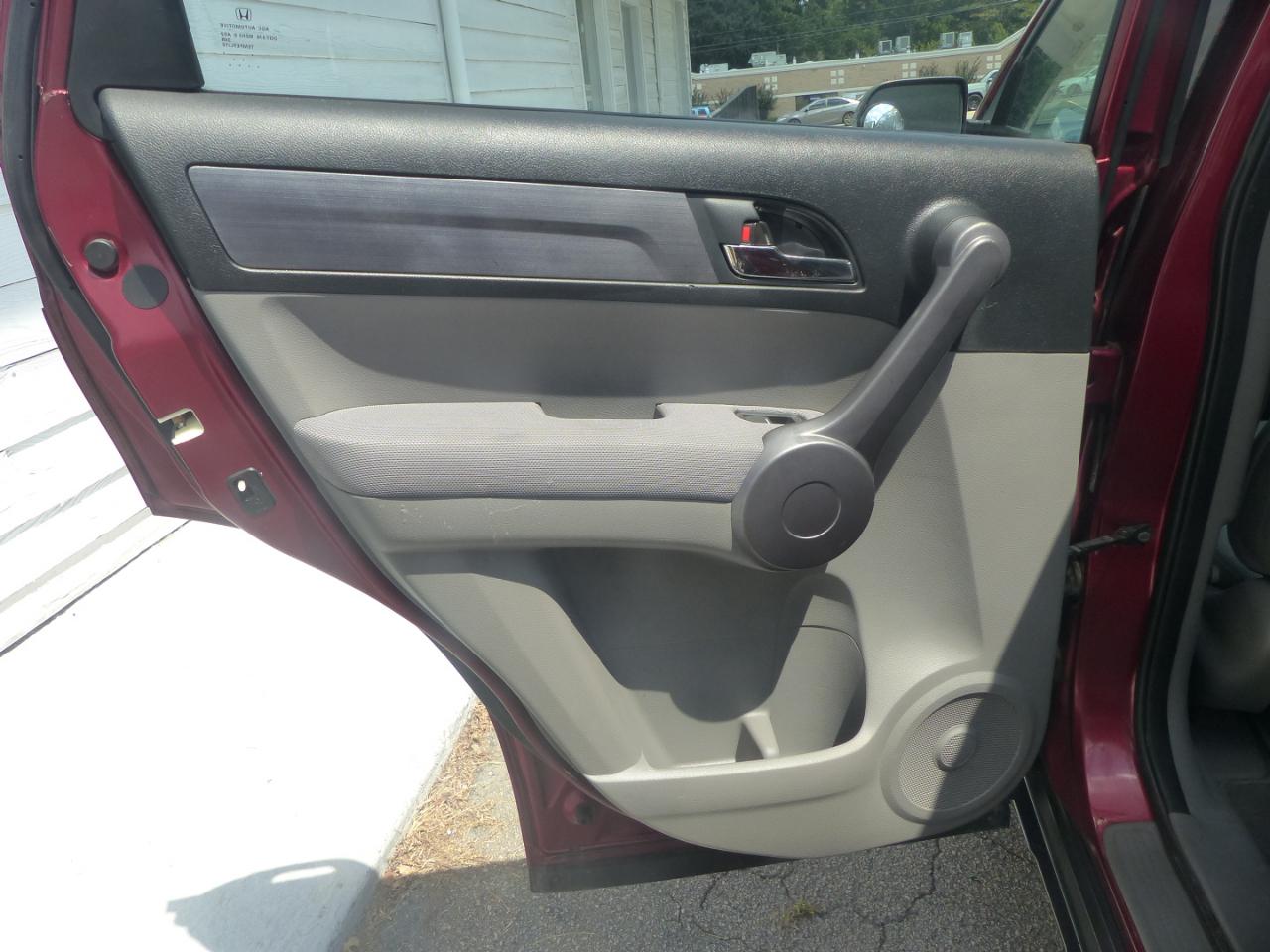 Honda CR-V LX 2WD 5-Speed AT 2009