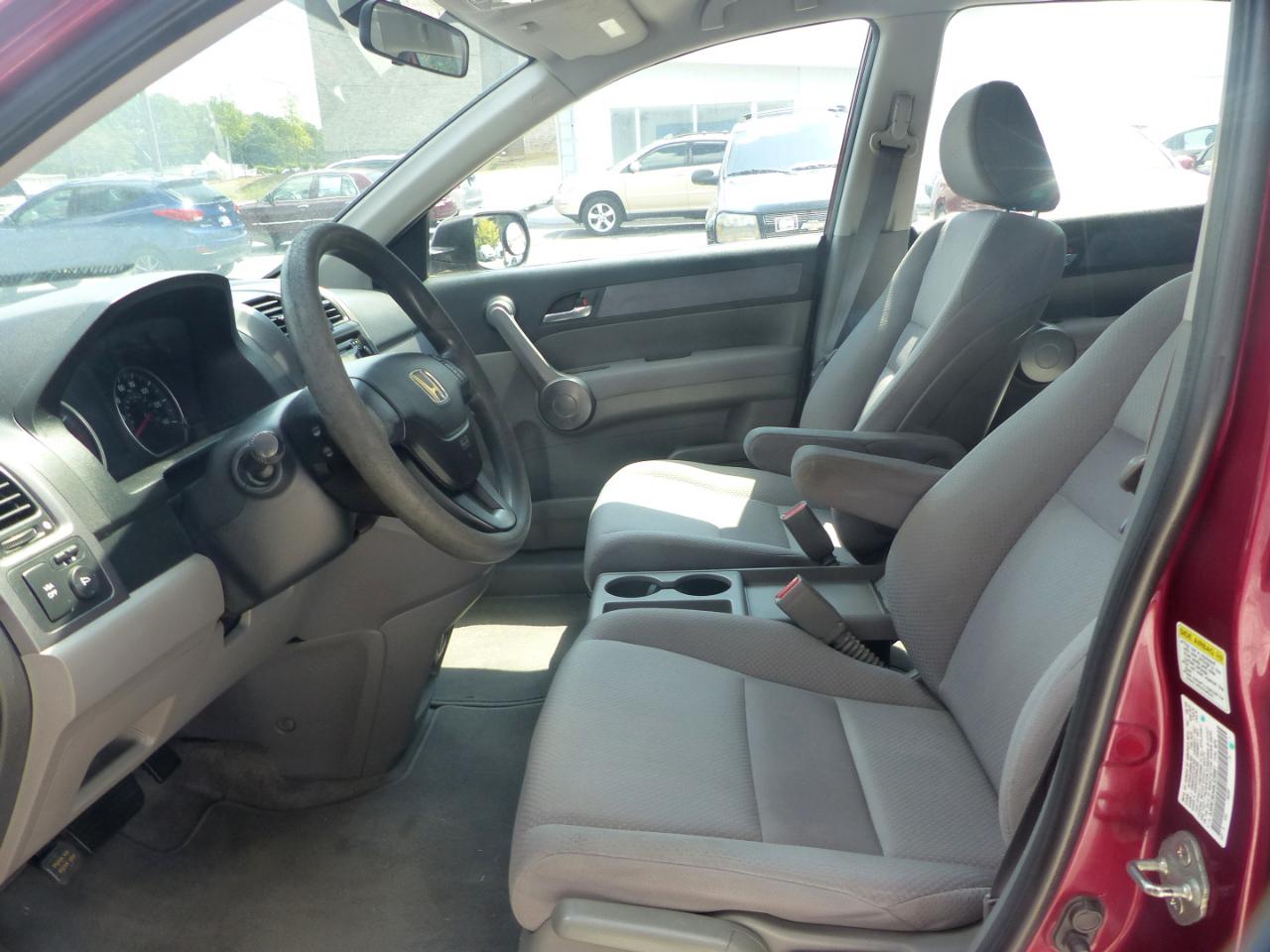Honda CR-V LX 2WD 5-Speed AT 2009