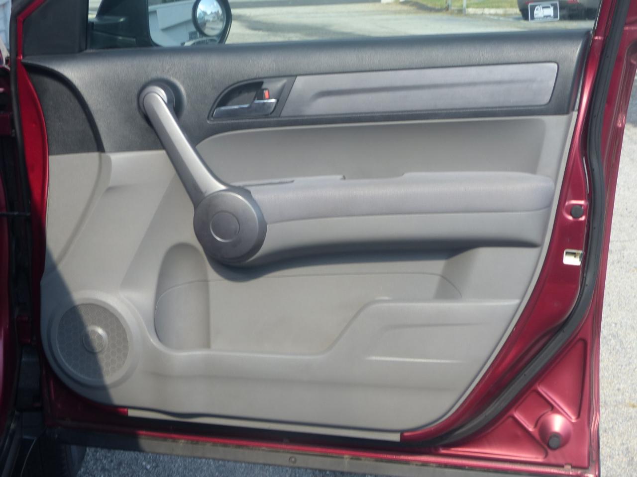 Honda CR-V LX 2WD 5-Speed AT 2009