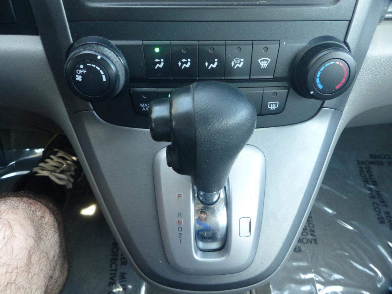 Honda CR-V LX 2WD 5-Speed AT 2009