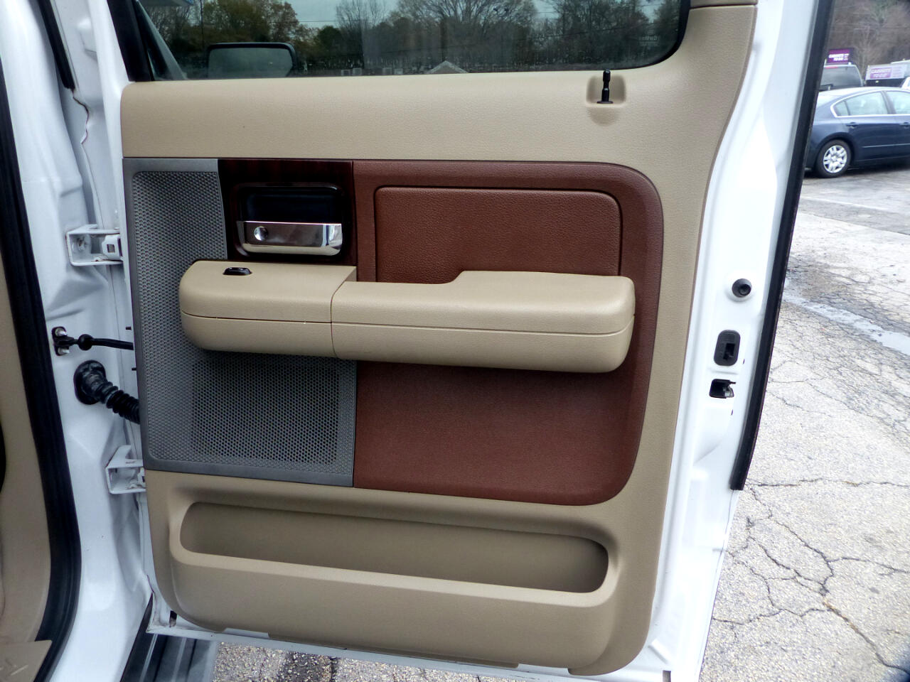 Ford F-150 King Ranch SuperCrew 4WD 2005