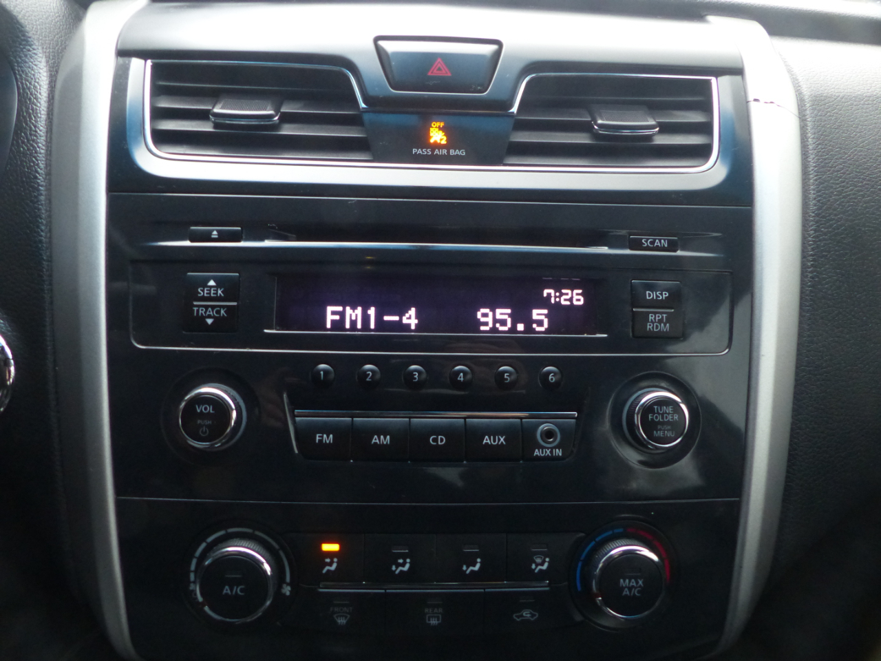 Nissan Altima 2.5 S 2013