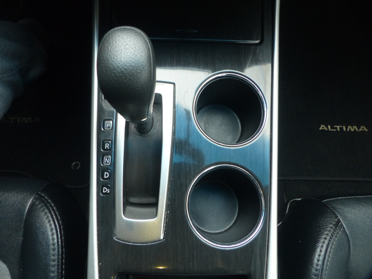 Nissan Altima 2.5 S 2013