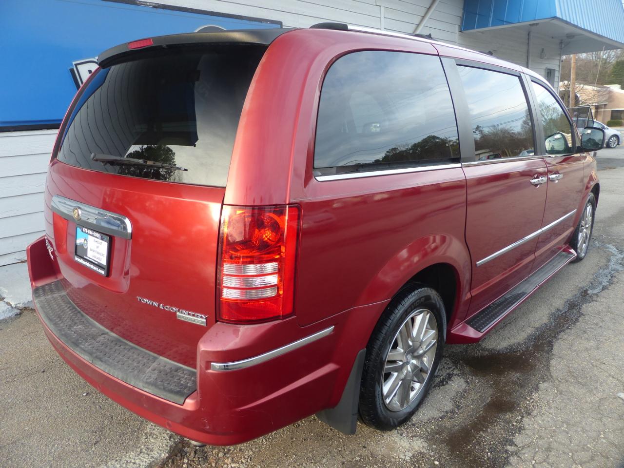 Chrysler Town & Country Limited 2010