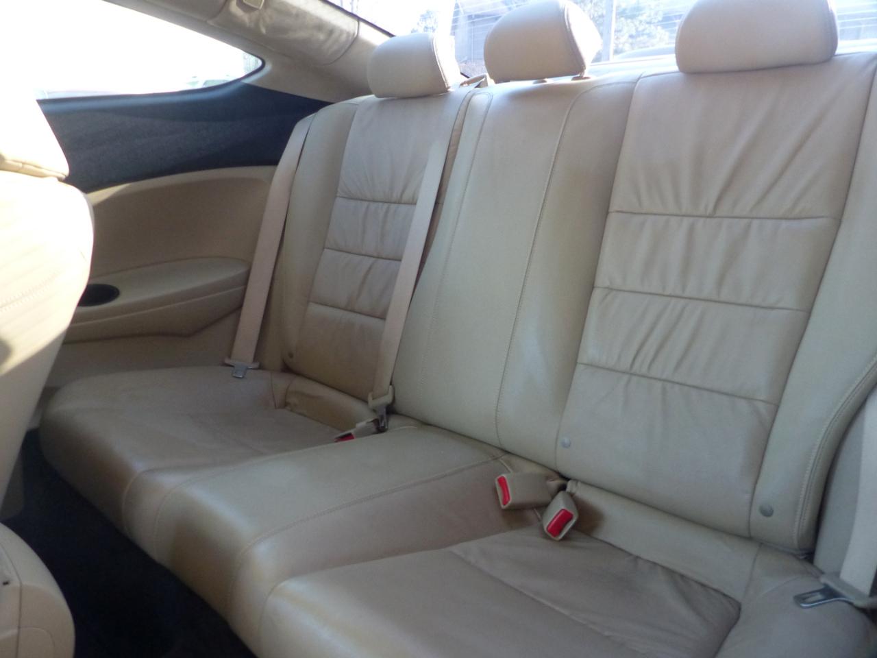 Honda Accord EX-L Coupe AT 2011