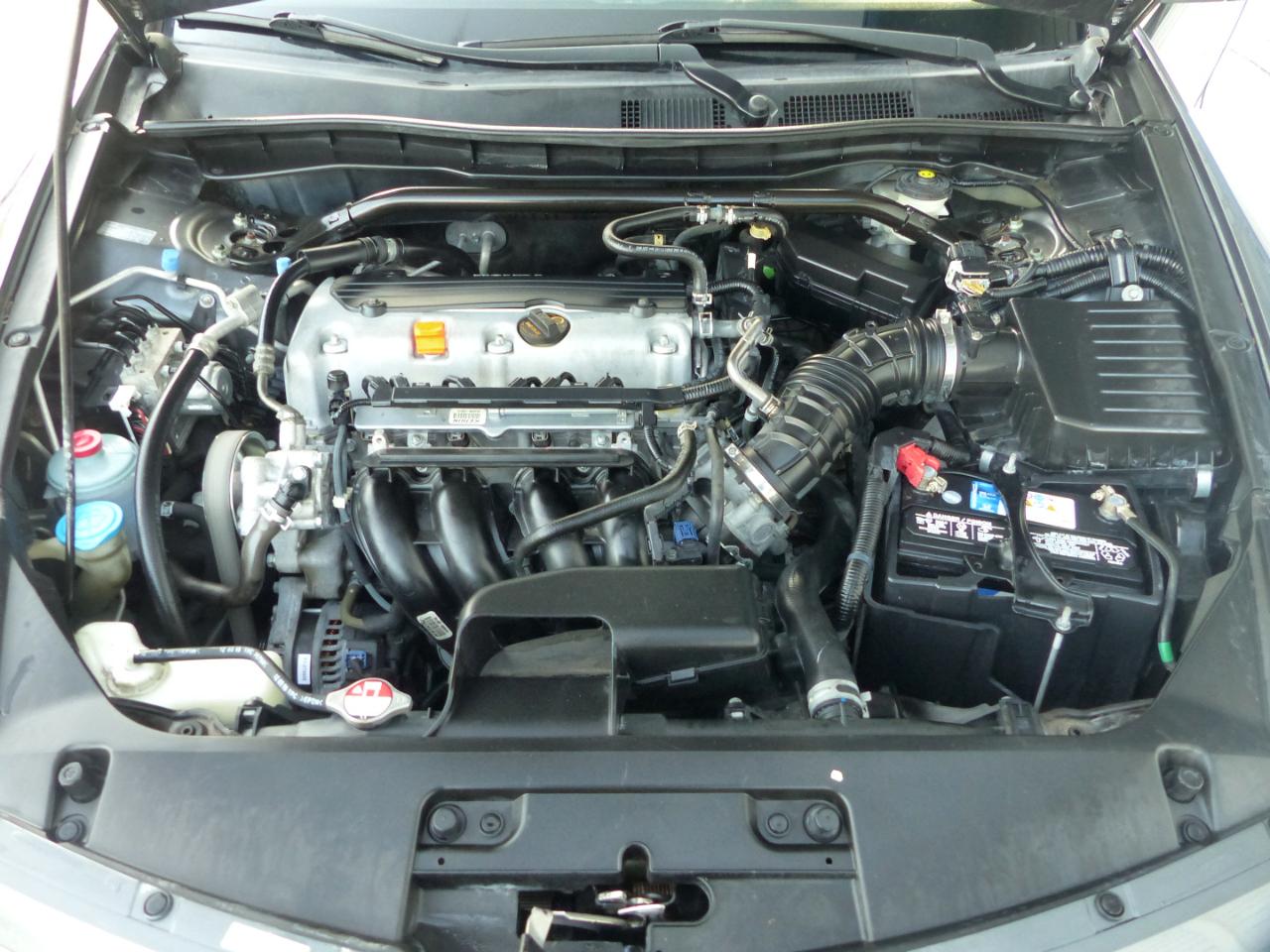 Honda Accord EX-L Coupe AT 2011