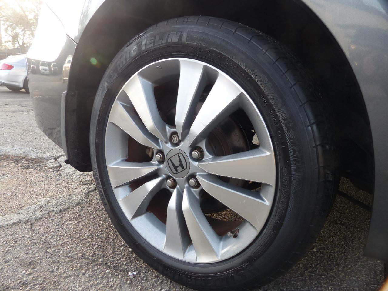 Honda Accord EX-L Coupe AT 2011