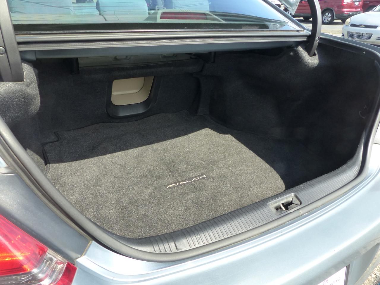 Toyota Avalon XL 2007