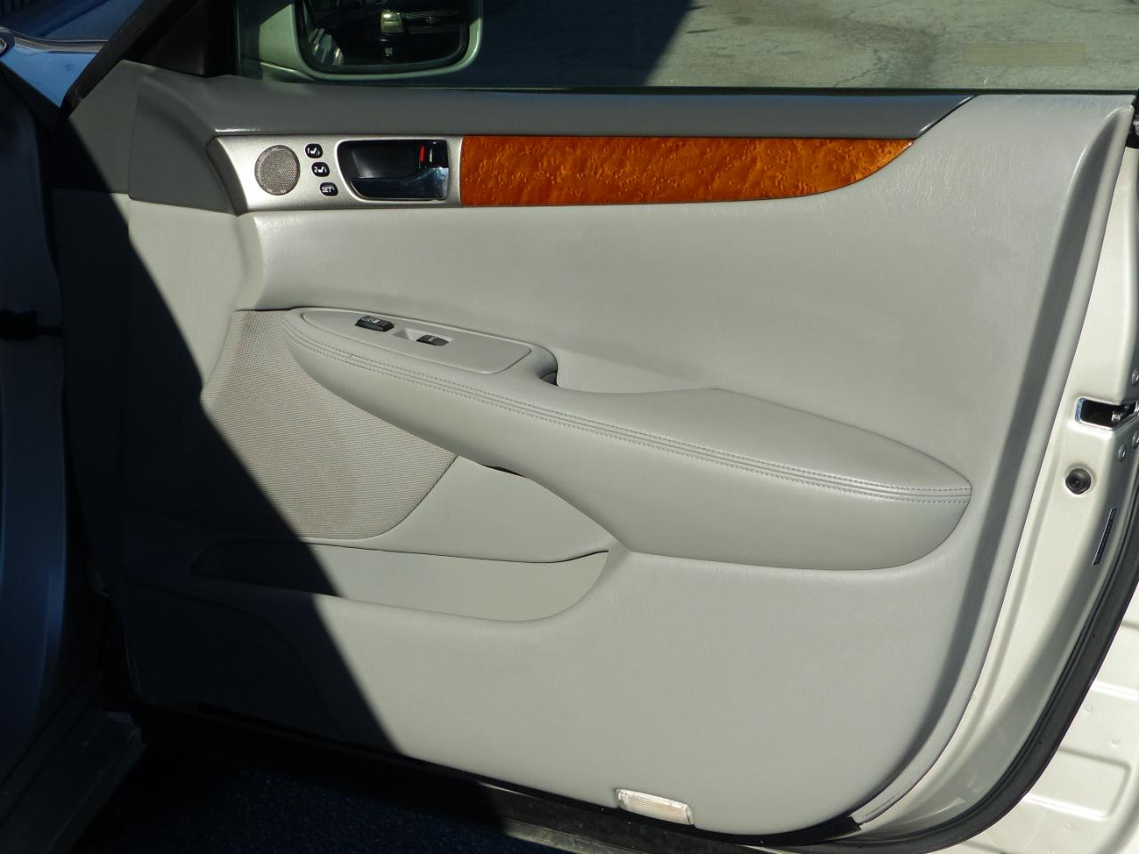 Lexus ES 330 Sedan 2006