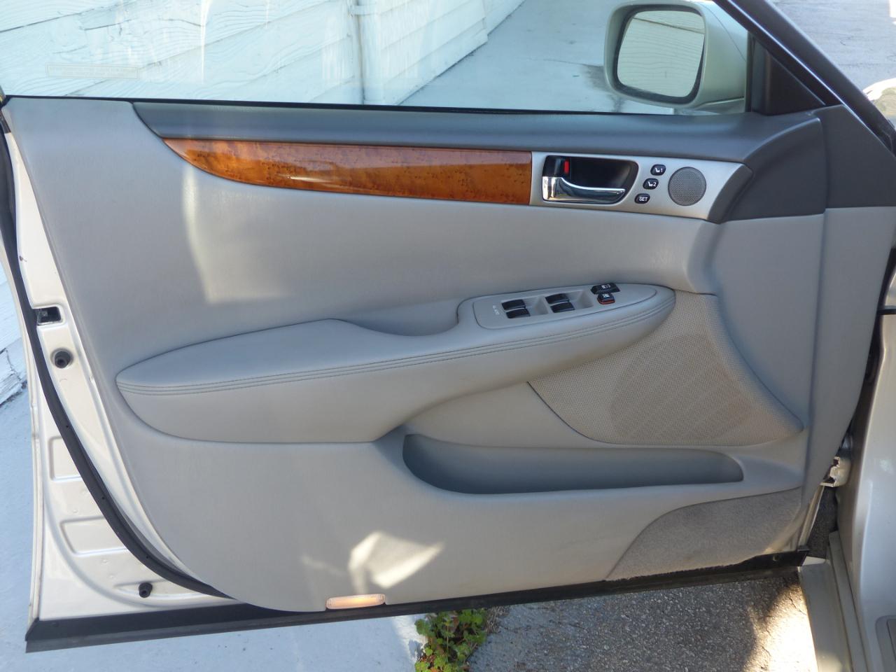 Lexus ES 330 Sedan 2006