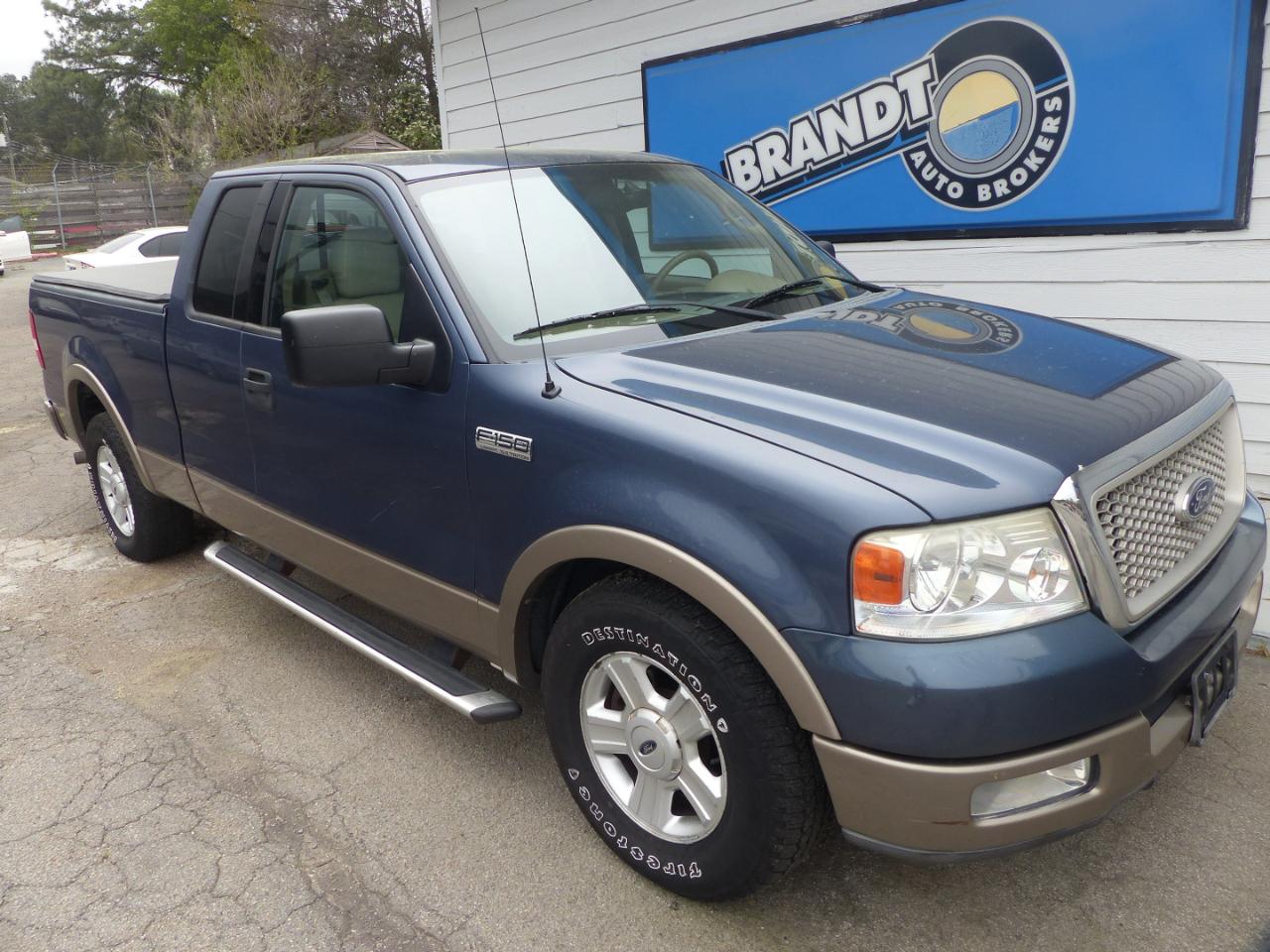 Ford F-150 Lariat SuperCab 5.5-ft Box 2WD 2004