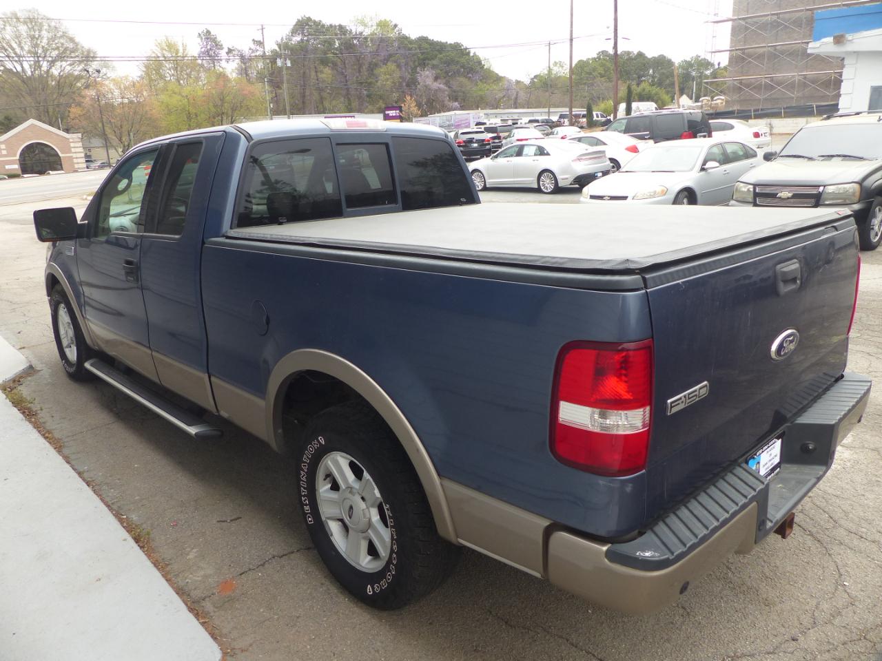 Ford F-150 Lariat SuperCab 5.5-ft Box 2WD 2004