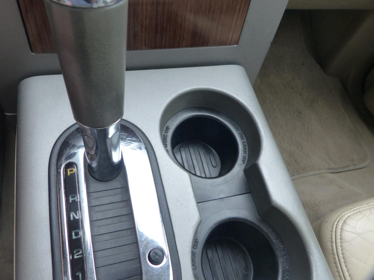 Ford F-150 Lariat SuperCab 5.5-ft Box 2WD 2004