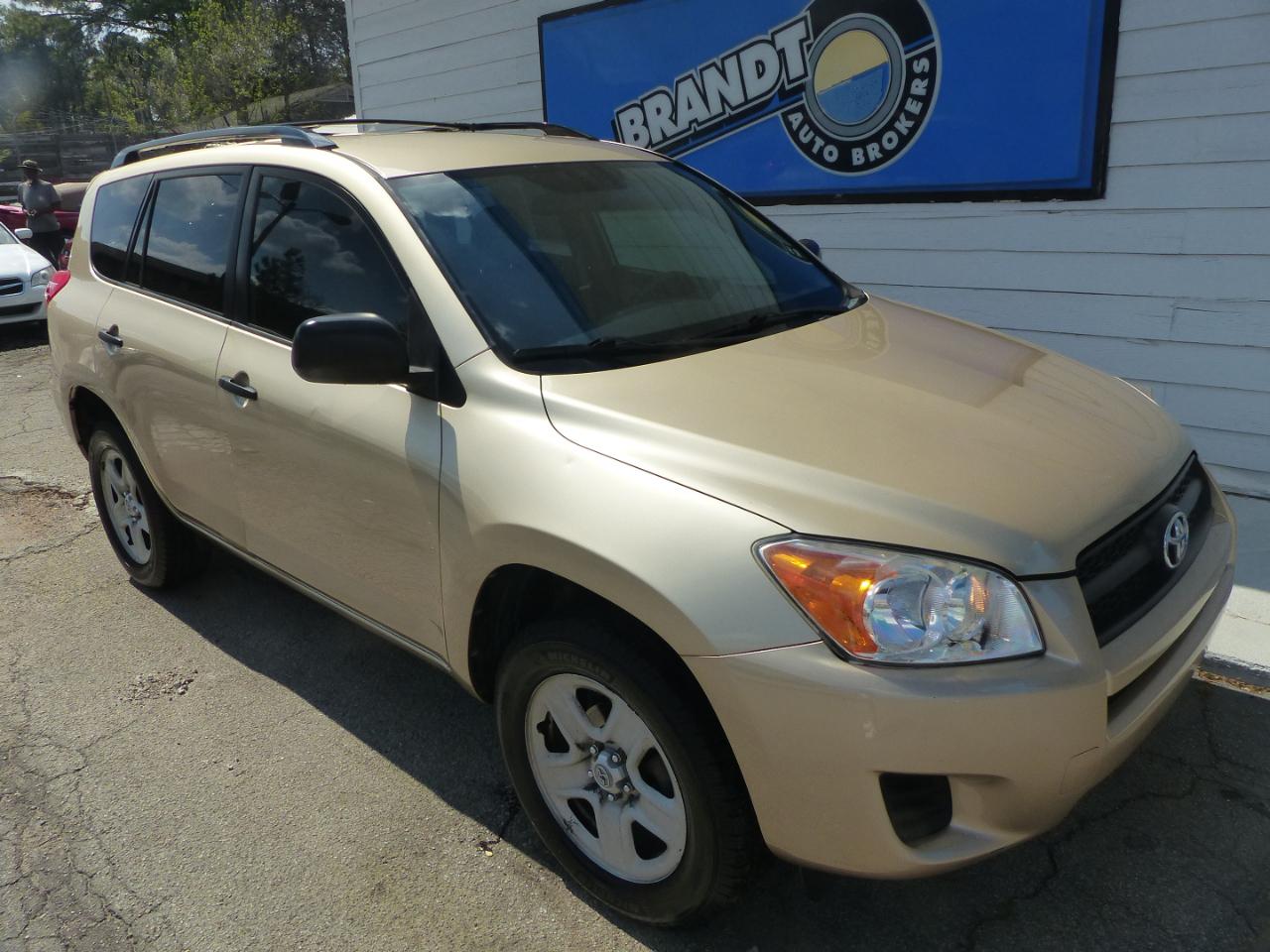 Toyota RAV4 Base I4 2WD 2011
