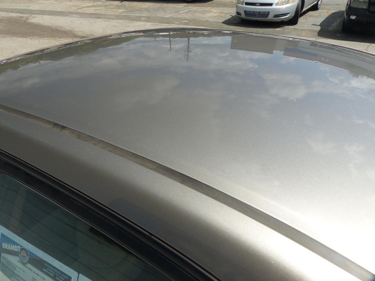 Honda Civic LX Sedan 4-spd AT 2003