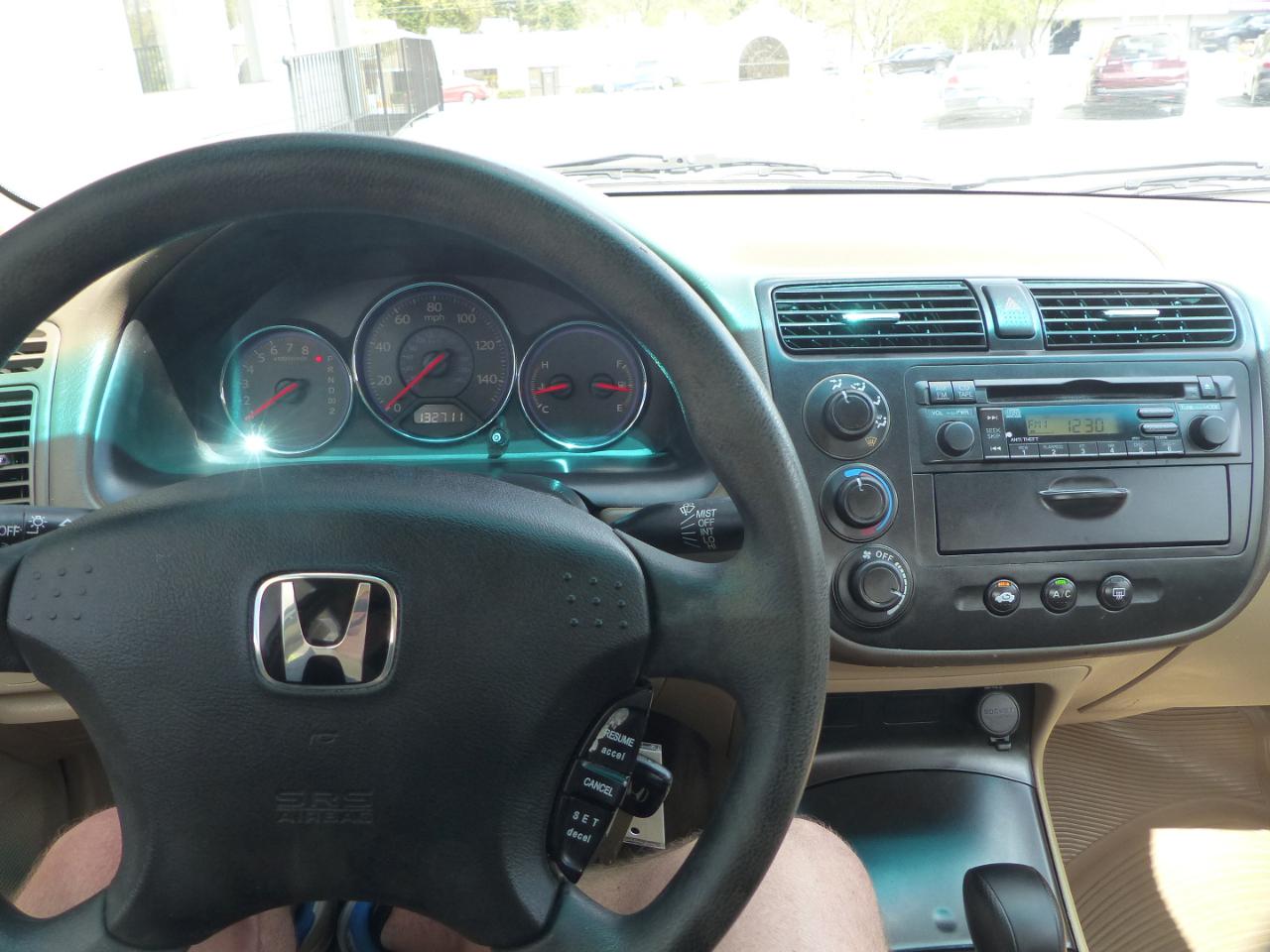 Honda Civic LX Sedan 4-spd AT 2003