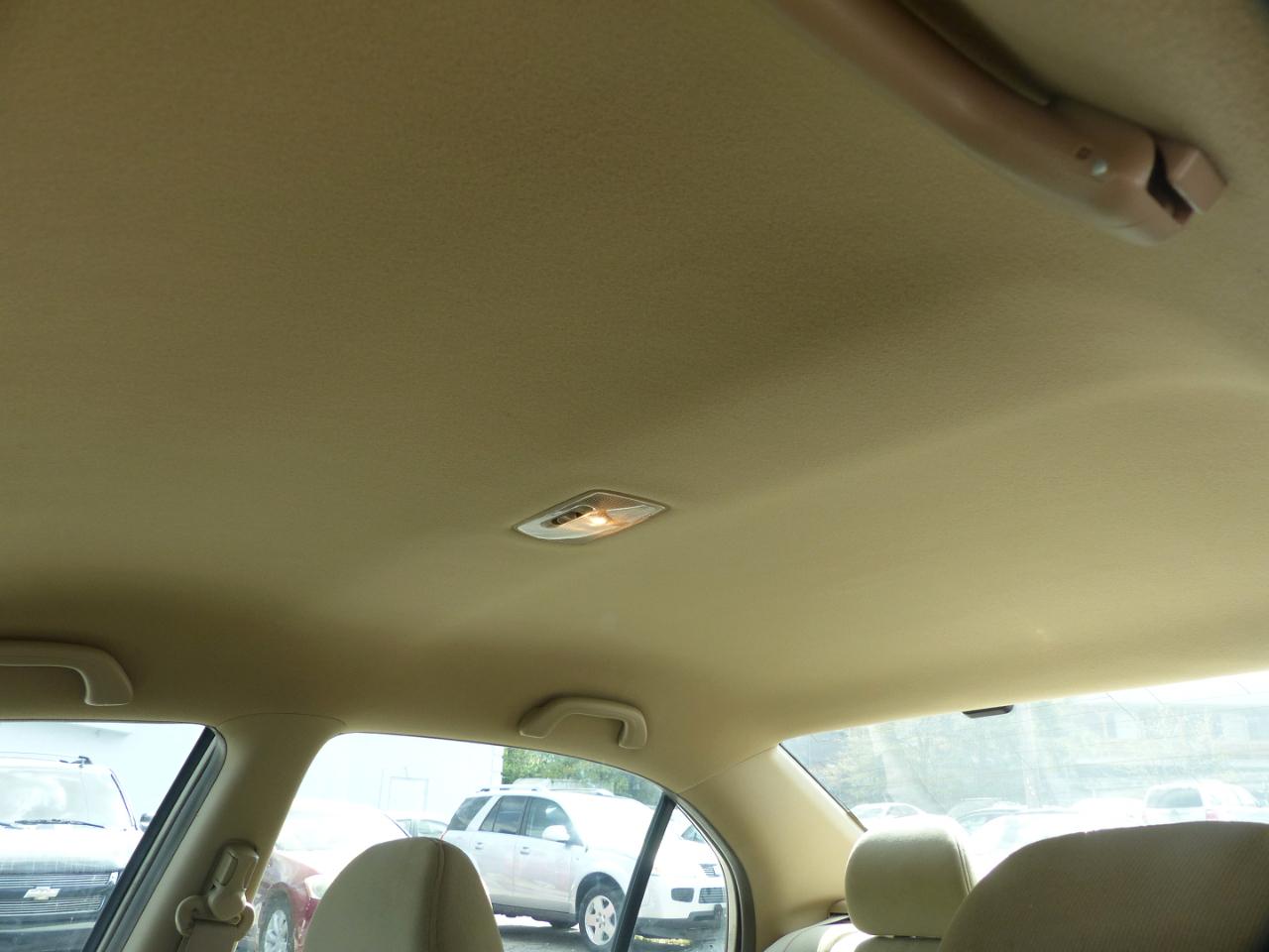 Honda Civic LX Sedan 4-spd AT 2003