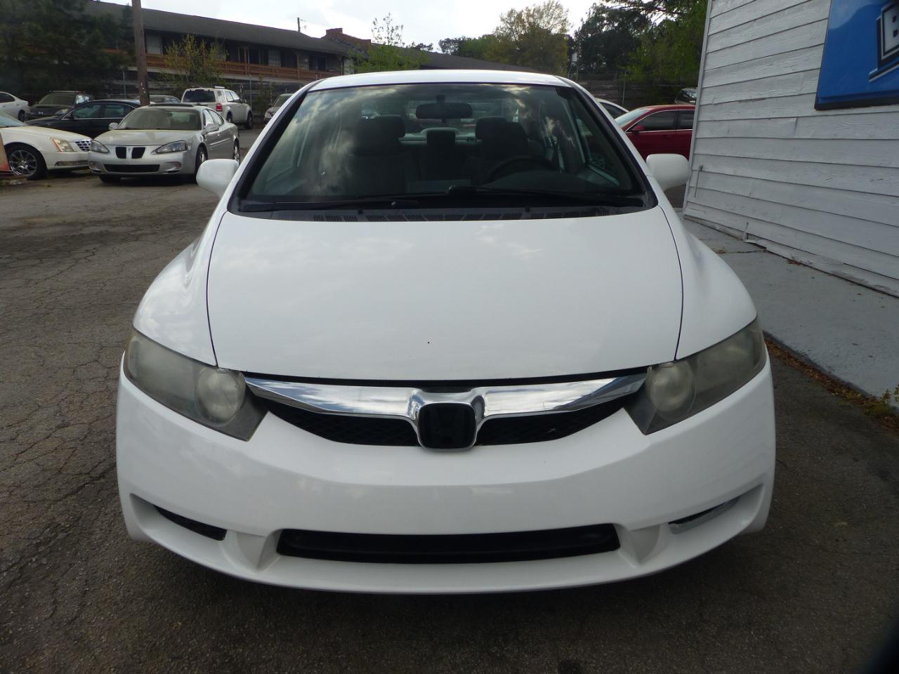 Honda Civic LX Sedan 5-Speed AT 2009