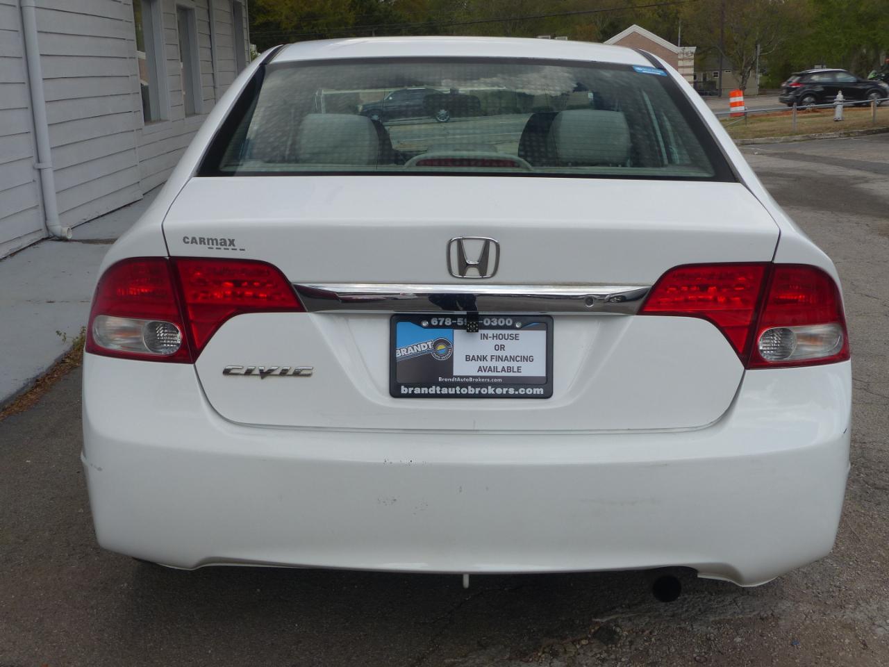 Honda Civic LX Sedan 5-Speed AT 2009