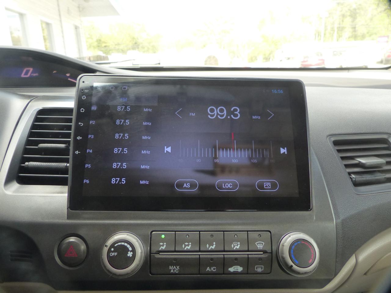 Honda Civic LX Sedan 5-Speed AT 2009