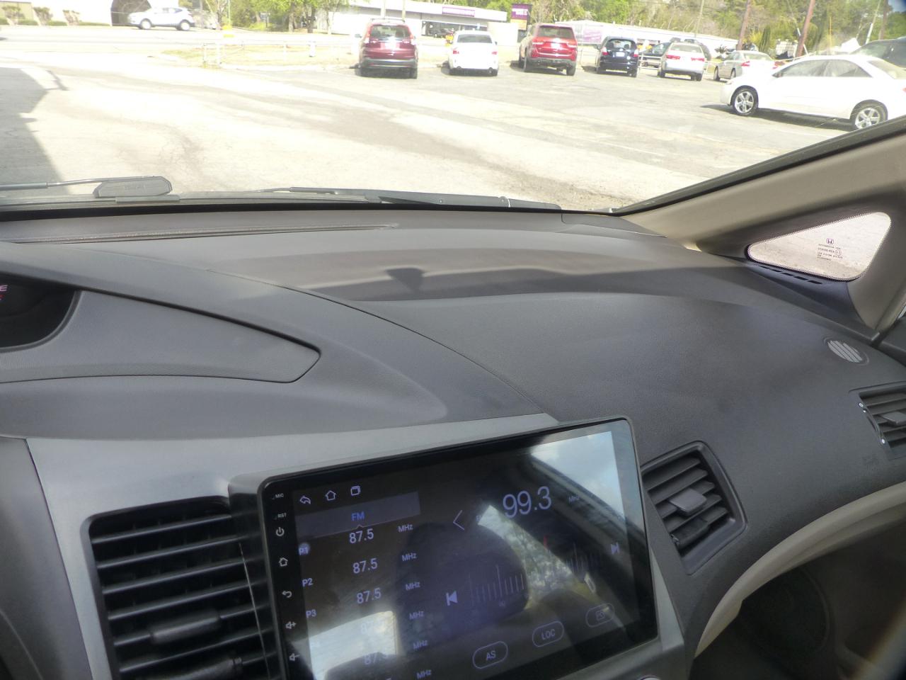 Honda Civic LX Sedan 5-Speed AT 2009