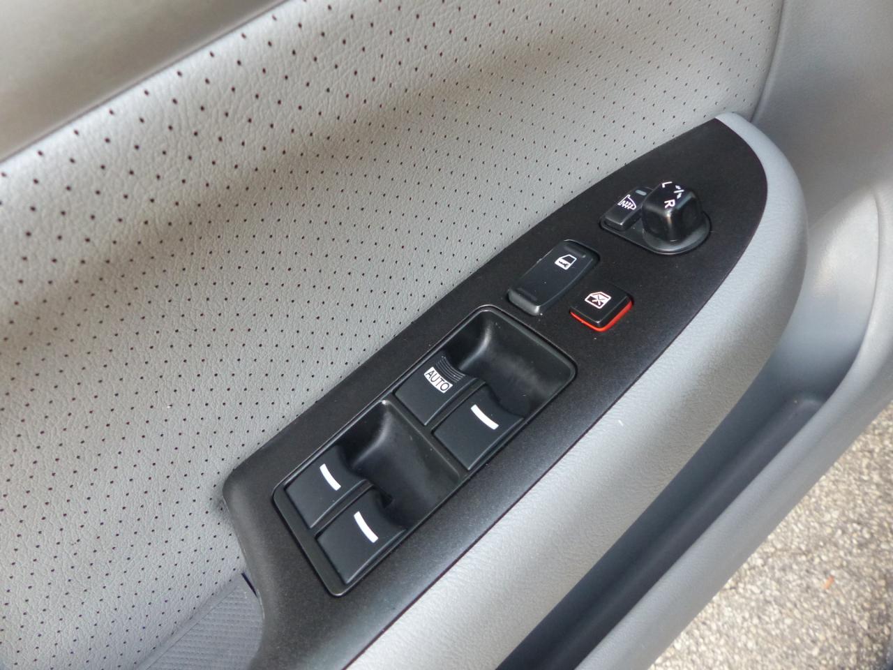 Acura TSX 5-speed AT 2008