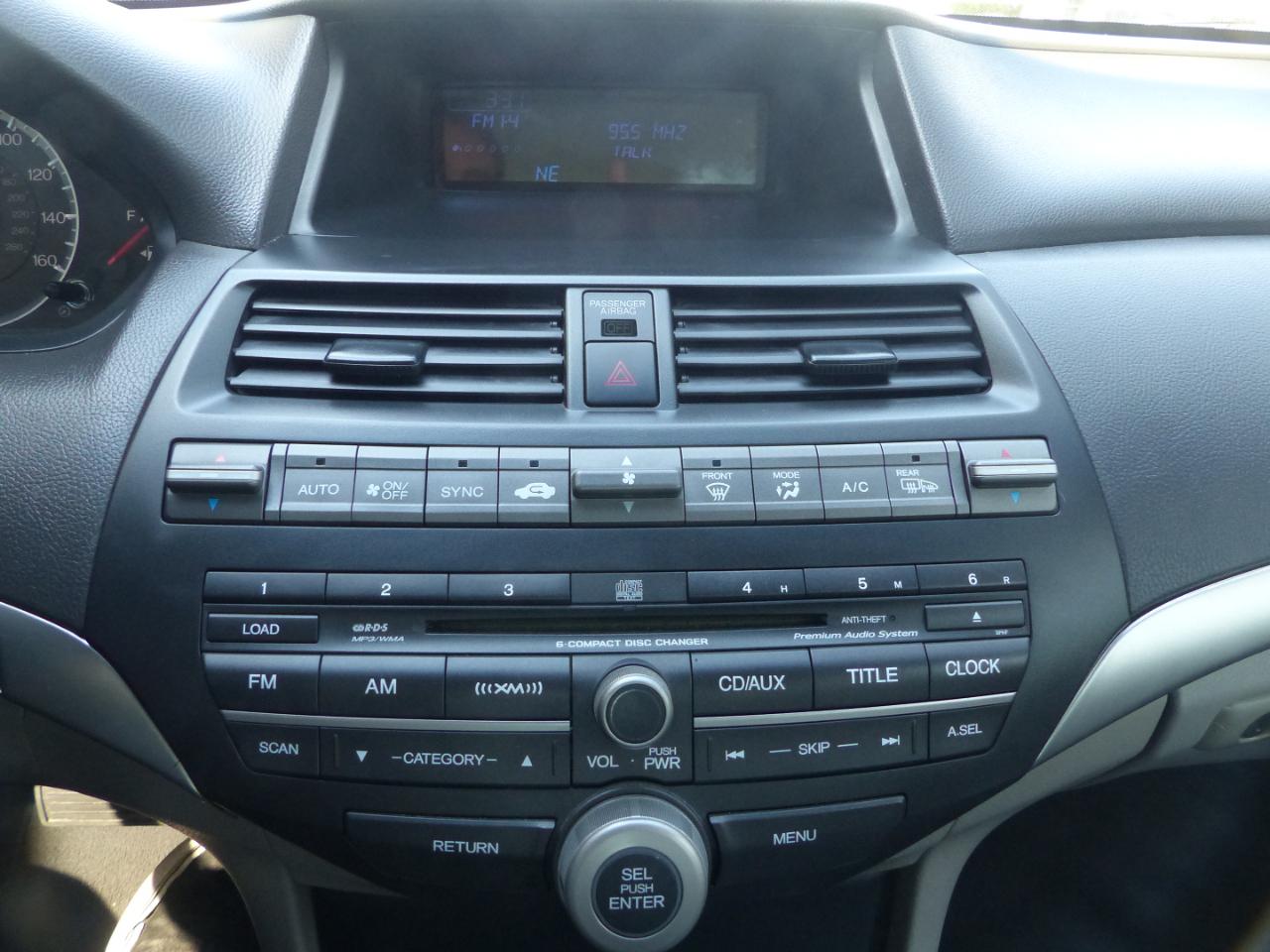 Honda Accord EX-L V-6 Sedan AT 2010