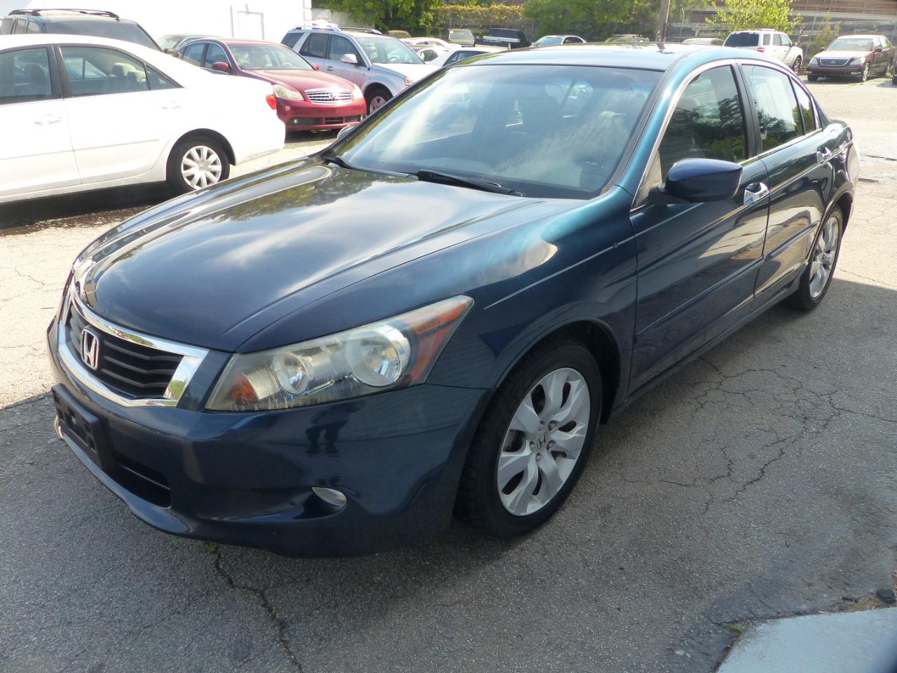 Honda Accord EX-L V-6 Sedan AT 2010