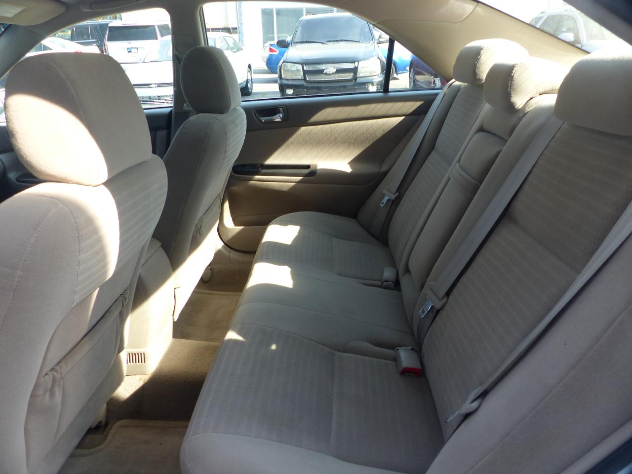 Toyota Camry LE 2005