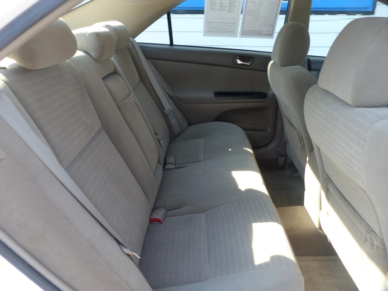 Toyota Camry LE 2005