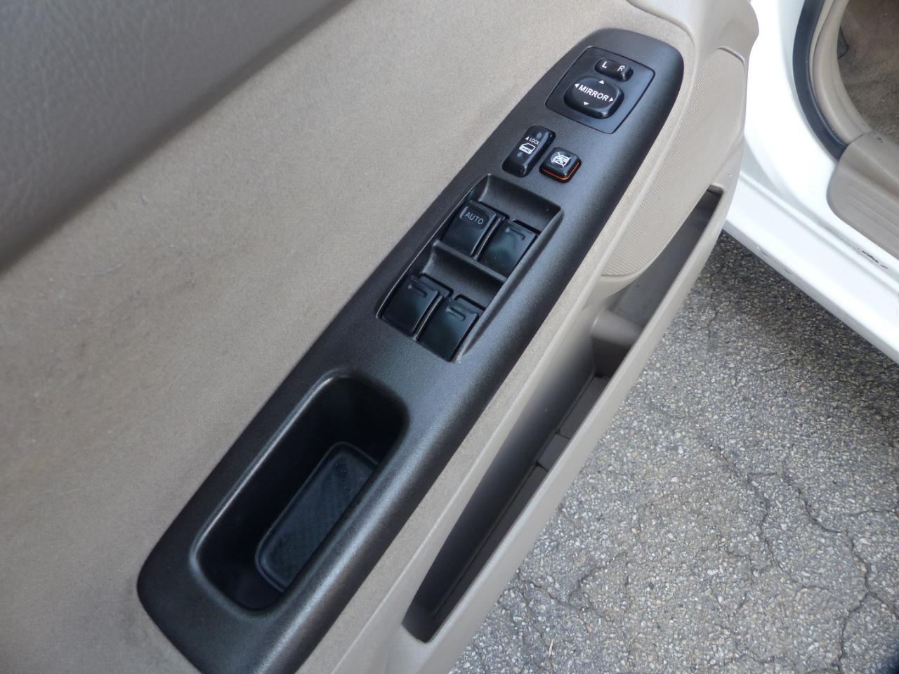 Toyota Camry LE 2005