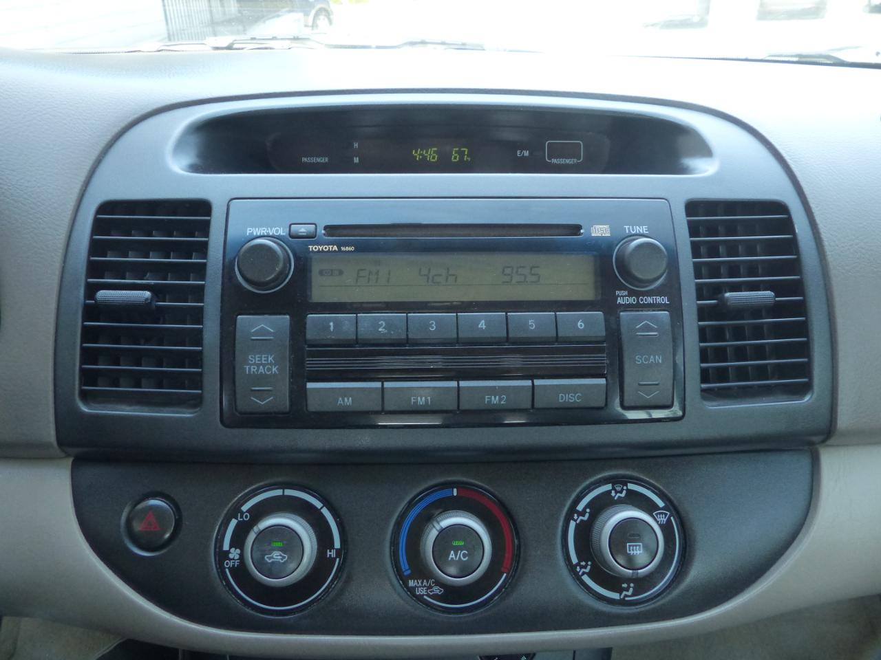 Toyota Camry LE 2005