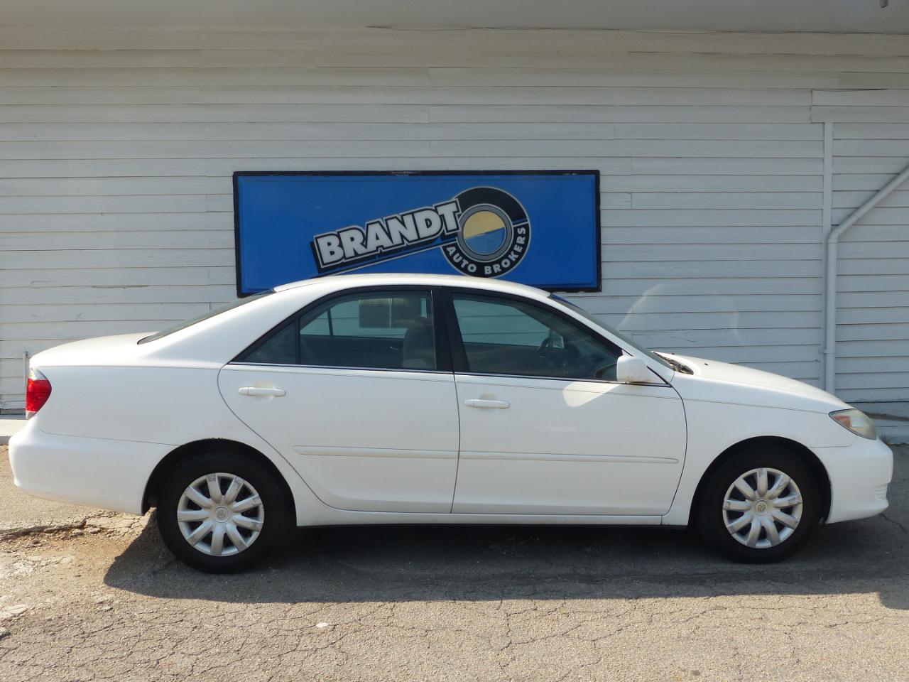 Toyota Camry LE 2005