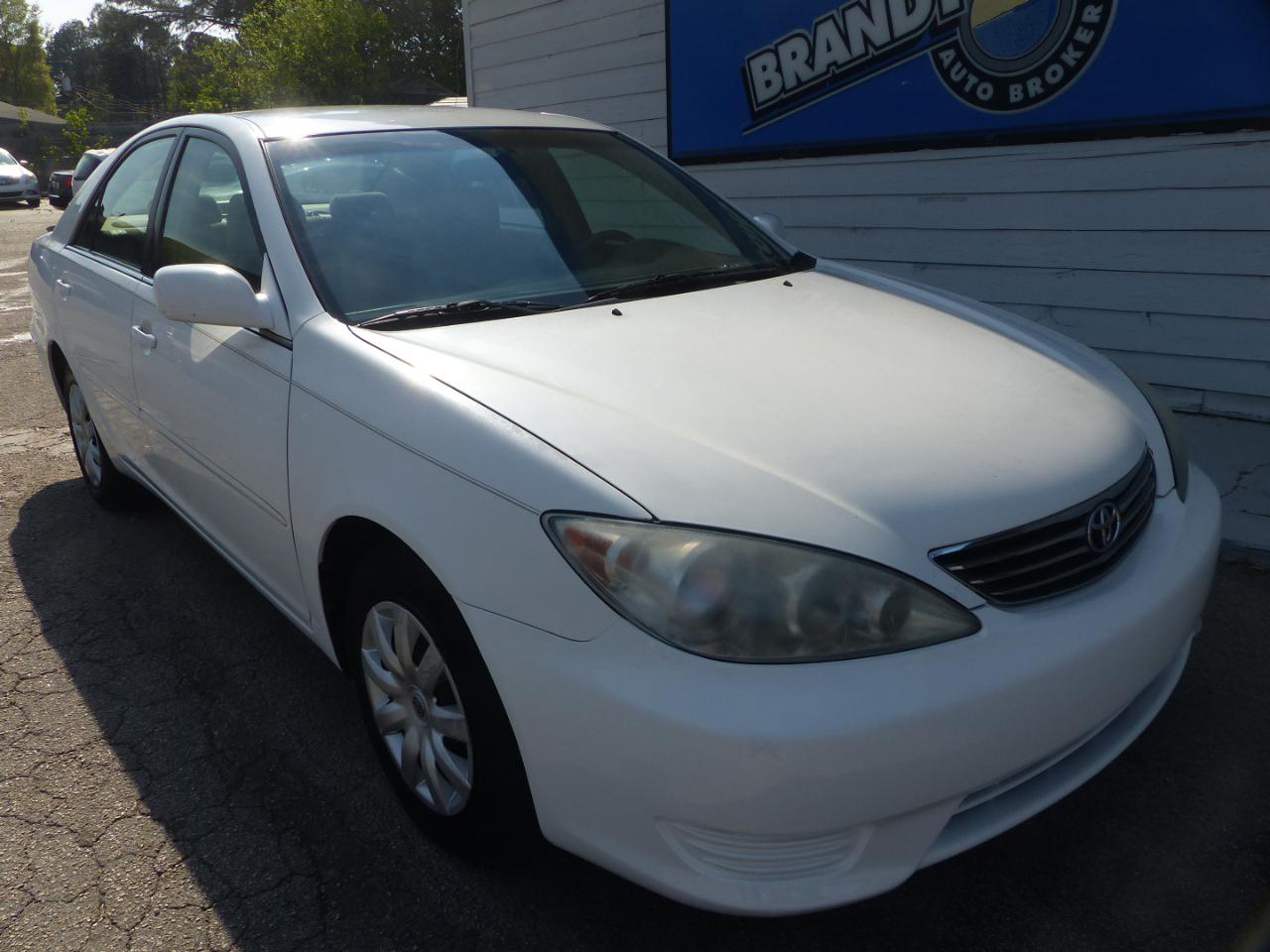 Toyota Camry LE 2005