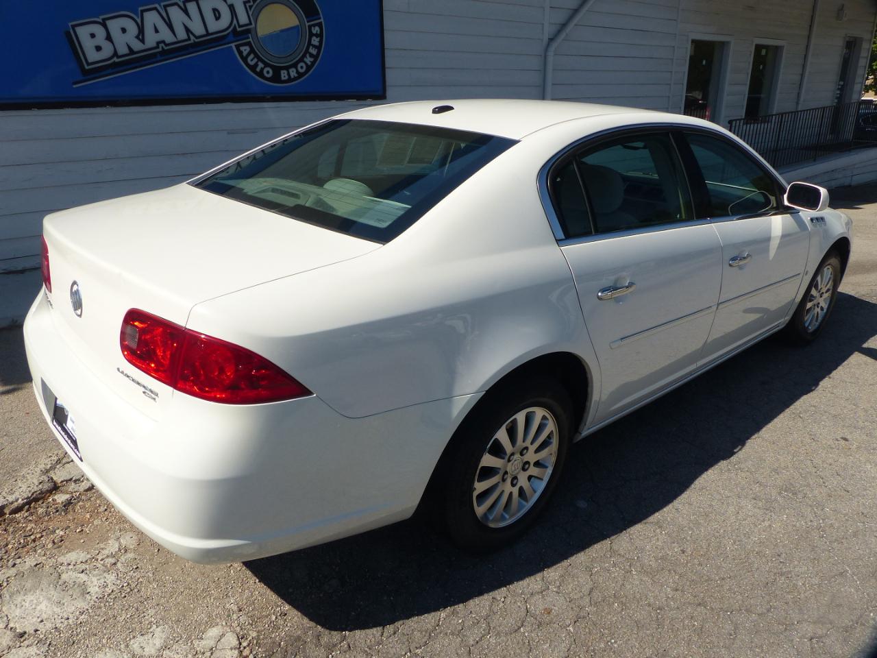 Buick Lucerne CX 2008